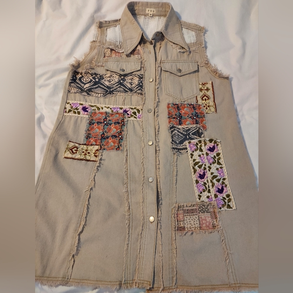 POL Hit The Streets Patchwork Denim Boho Vest Dress - Picture 9 of 9